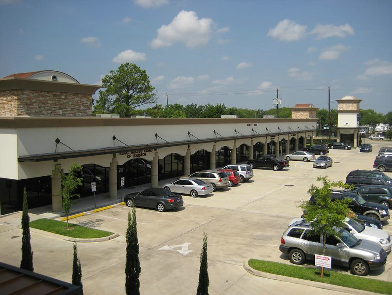 Primary Photo Of 10019 Main St, Houston Office For Lease