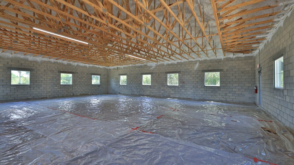 More Photos Of 90 Exchange Loop, Palm Coast Freestanding For Lease
