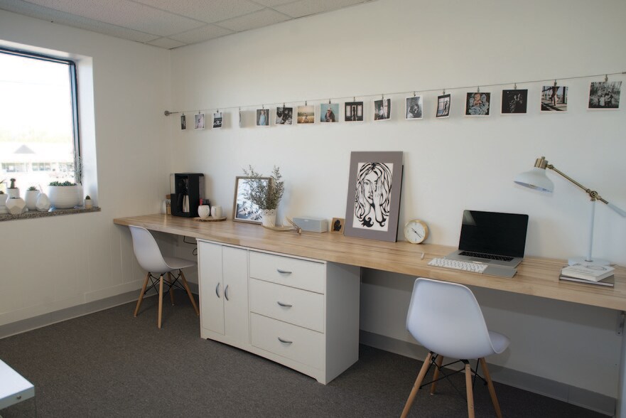 More Photos Of 71 20th St S, Battle Creek Office For Sale