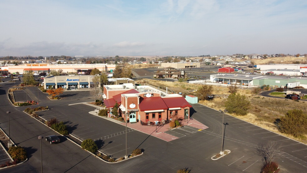 Primary Photo Of 1619 N 1st St, Hermiston Restaurant For Sale