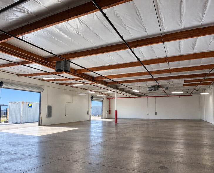 More Photos Of 10743 Civic Center Dr, Rancho Cucamonga Warehouse For Sale