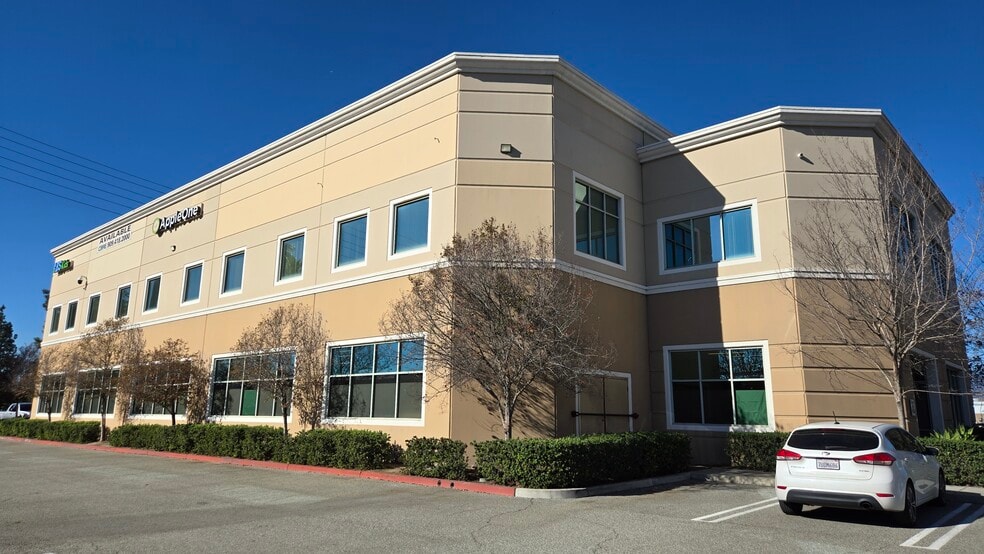 More Photos Of 1955 Hunts Ln, San Bernardino Office For Lease