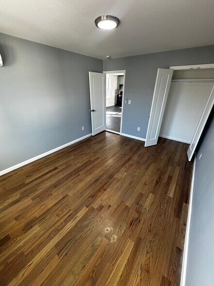 More Photos Of 1468-1472 Baldwin St, Waterbury Storefront Retail Residential For Sale