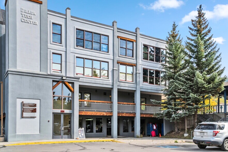 More Photos Of 114 Village Pl, Dillon Office For Sale