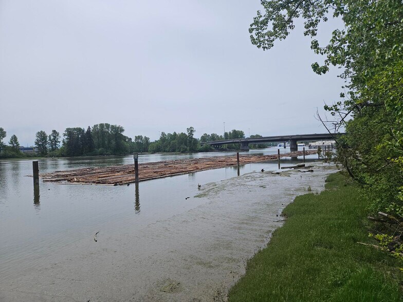 More Photos Of 23251 Fraserwood Way, Richmond Warehouse For Sale