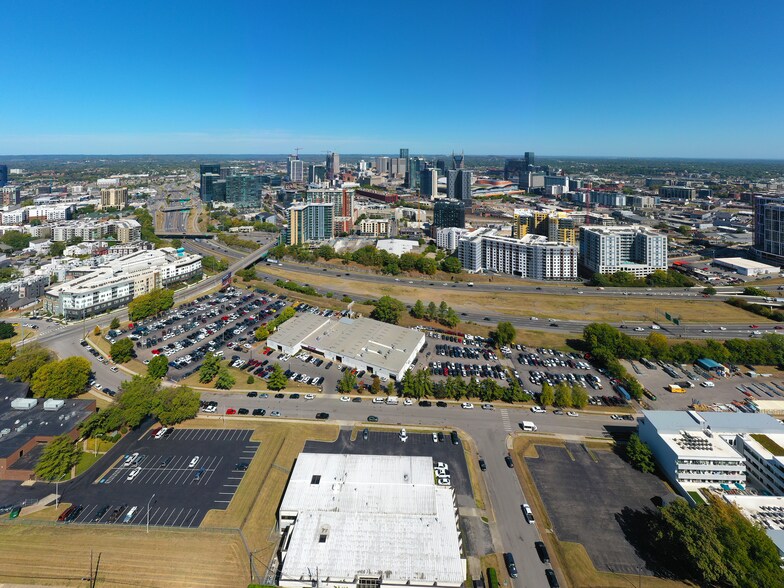 More Photos Of 1001 Hawkins St, Nashville Loft Creative Space For Lease