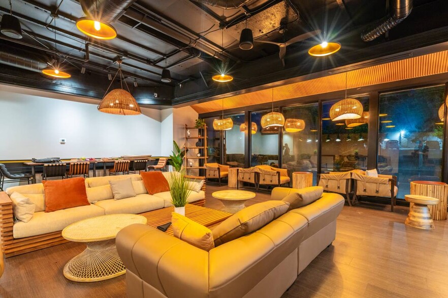 More Photos Of 3680 Citadel Dr N, Colorado Springs Restaurant For Sale