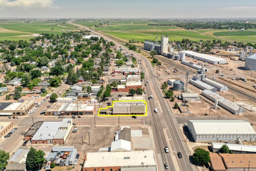 More Photos Of 100 Oak Ave, Eaton Bank For Lease