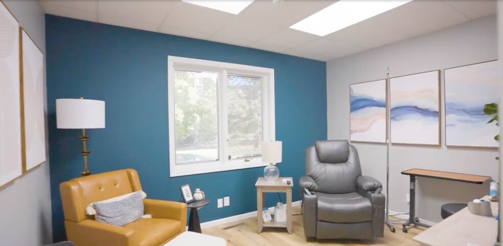 More Photos Of 608 35th Ave, Moline Medical For Sale