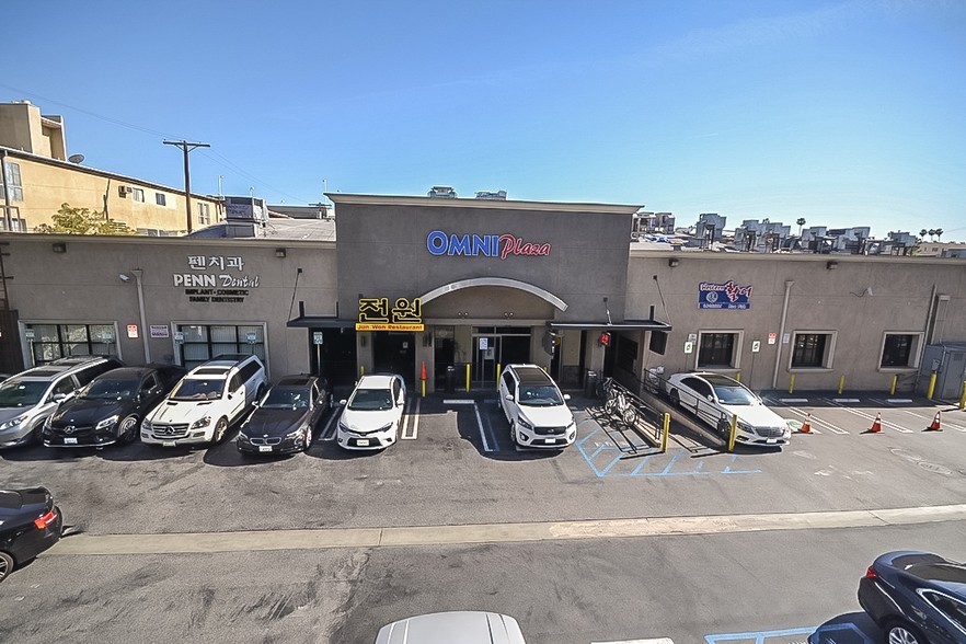 More Photos Of 400 S Western Ave, Los Angeles Storefront Retail Office For Lease