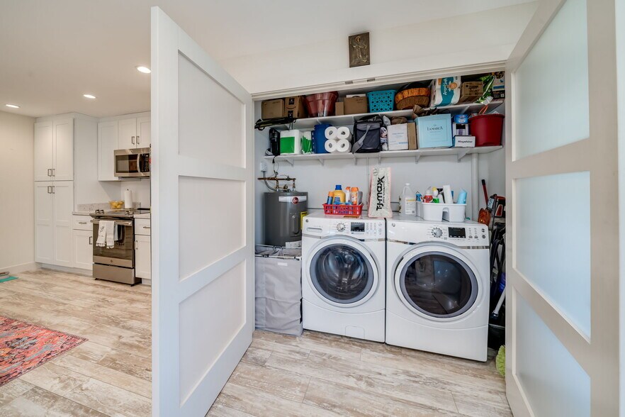 More Photos Of 234 NE 4th Ave, Delray Beach Warehouse For Sale