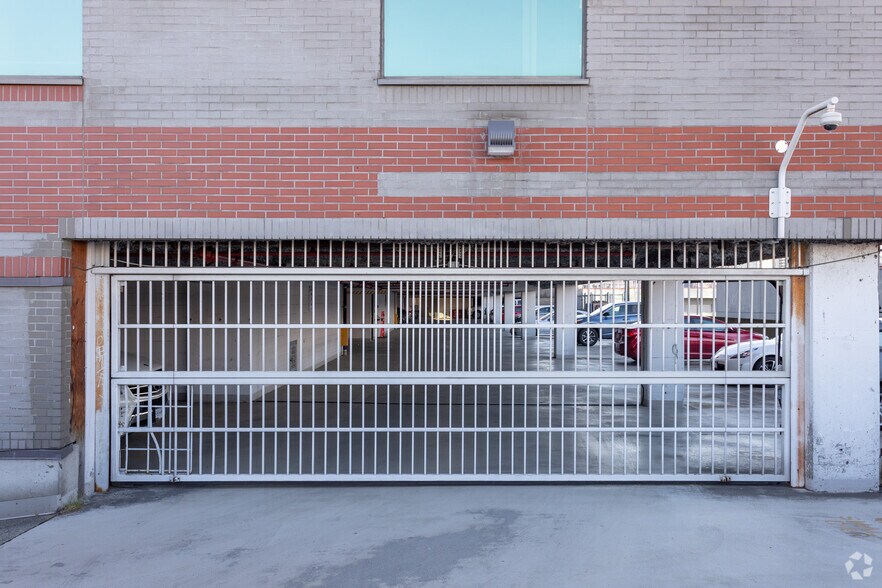 More Photos Of 369 Terminal Ave, Vancouver Office For Lease