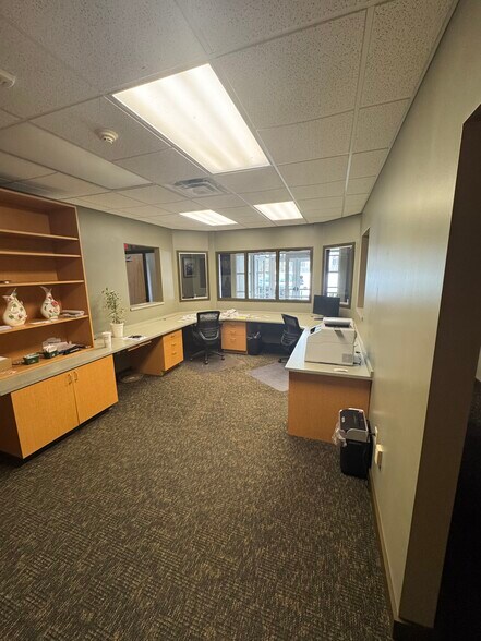 More Photos Of 6483 Transit Rd, East Amherst Medical For Lease