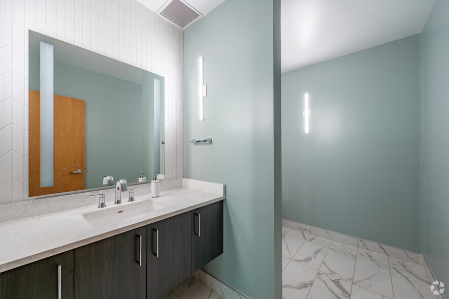 More Photos Of 6300 Wilson Mills Rd, Mayfield Village Office For Sale