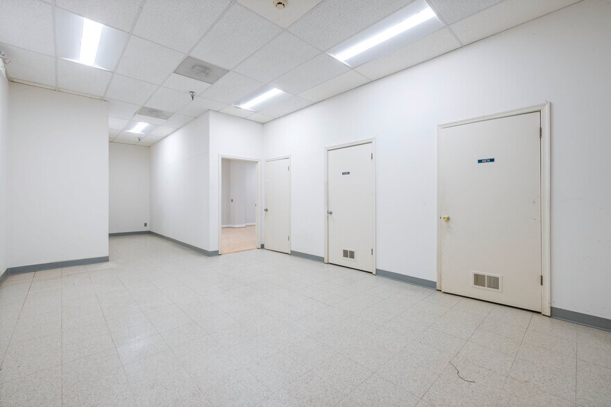 More Photos Of 7881 Beechcraft Ave, Gaithersburg Industrial For Sale