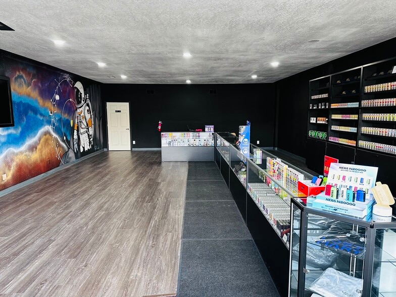 More Photos Of 716 N Orchard St, Boise Storefront For Sale