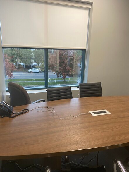 More Photos Of 12992 76th Ave, Surrey Office For Lease