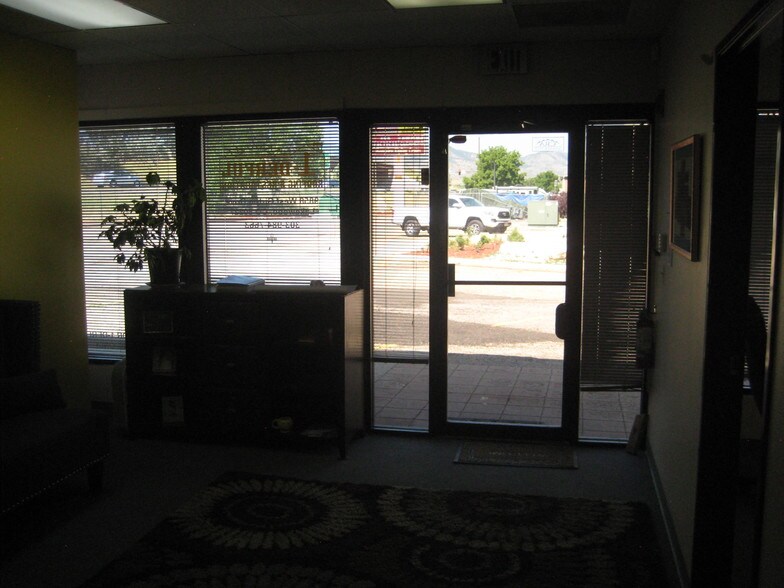 More Photos Of 9848-9858 W Girton Dr, Lakewood Office For Lease