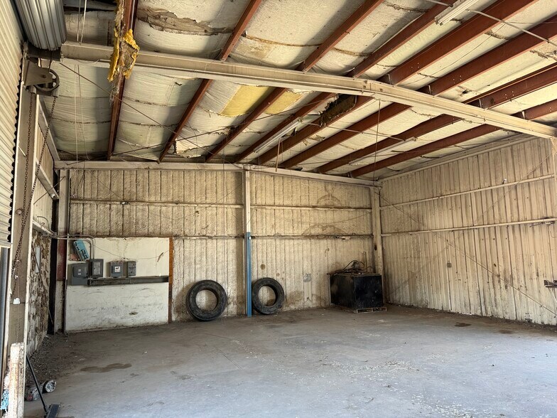 More Photos Of 1210 2nd Street st, El Centro Service For Sale