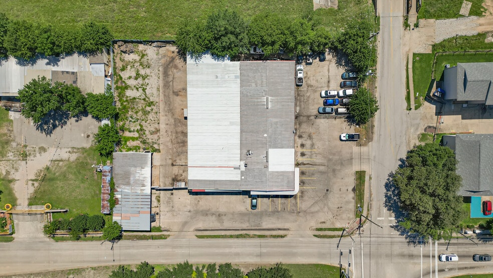 More Photos Of 4255 S Kirkwood Rd, Houston Storefront For Sale