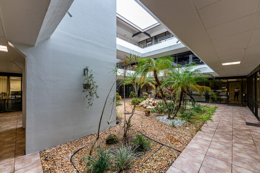 More Photos Of 2477 Stickney Point Rd, Sarasota Office For Sale