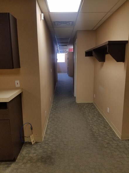 More Photos Of 5676-5678 Riverdale Ave, Bronx Office For Lease