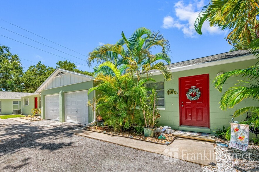 More Photos Of 531-539 New York Ave, Dunedin Apartments For Sale