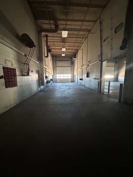 More Photos Of 207 Causeway Blvd, La Crosse Industrial For Sale