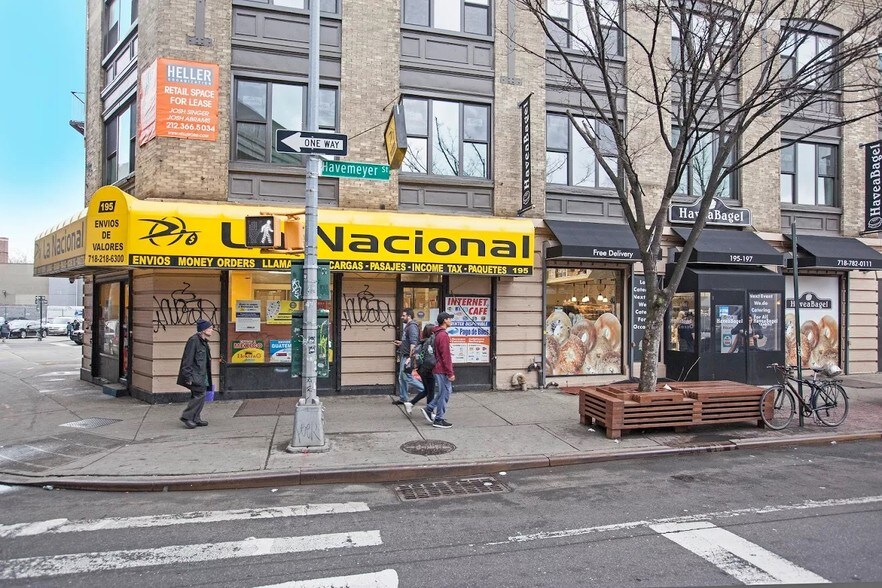 More Photos Of 195-199 Havemeyer St, Brooklyn Storefront Retail Office For Lease