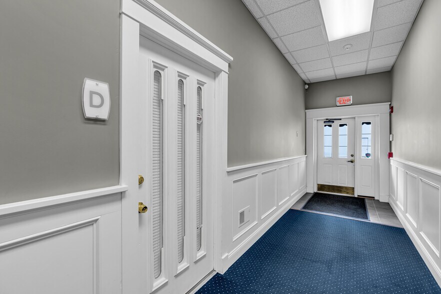 More Photos Of 309 Morris Ave, Spring Lake Office For Sale