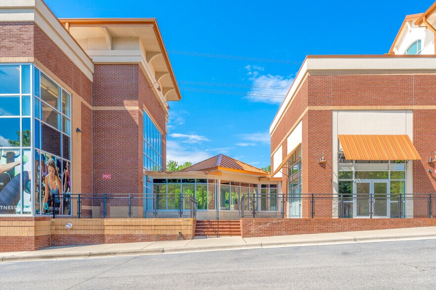 More Photos Of 1920 Falls Valley Dr, Raleigh Freestanding For Lease