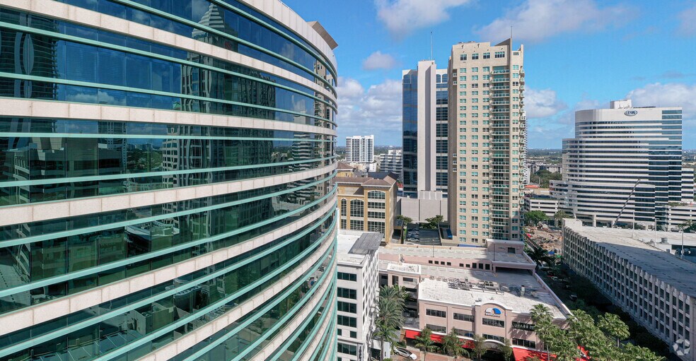 More Photos Of 350 E Las Olas Blvd, Fort Lauderdale Office For Lease