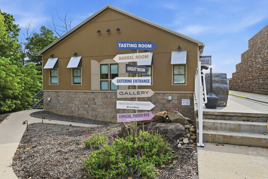 Primary Photo Of 2637 S Cleveland Massillon Rd, Barberton Winery Vineyard For Sale