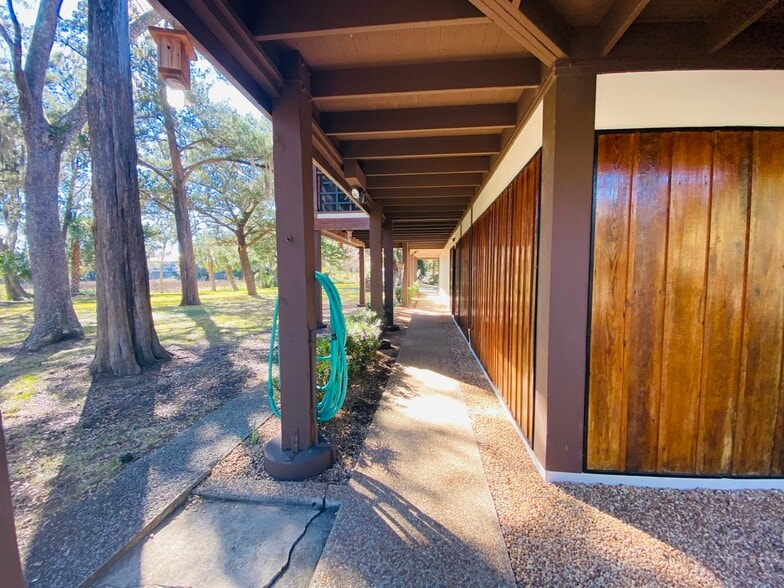 More Photos Of 1606 3rd Ave SE, Steinhatchee Lodge Meeting Hall For Sale