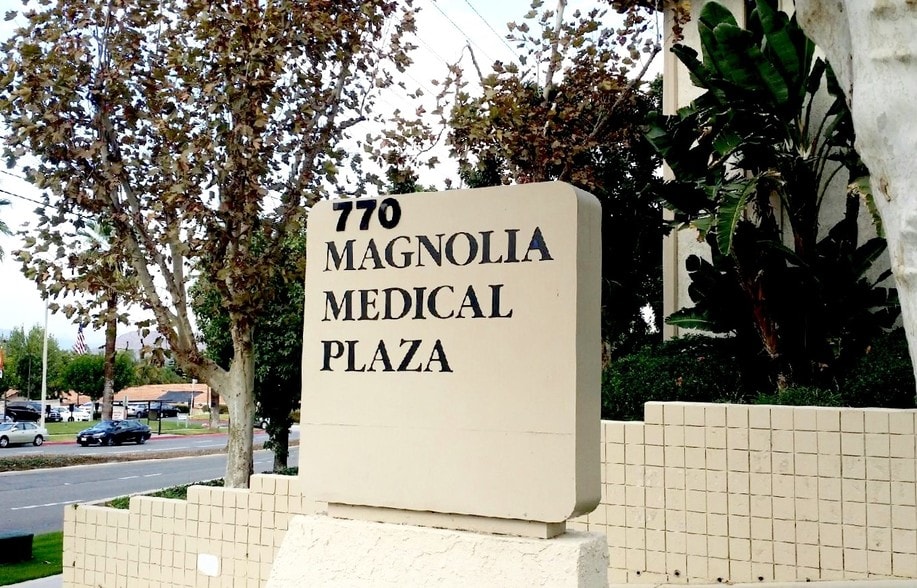 More Photos Of 770 Magnolia Ave, Corona Medical For Lease