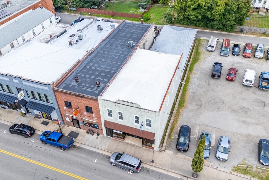 More Photos Of 215 S Main St, Blackstone Storefront For Sale