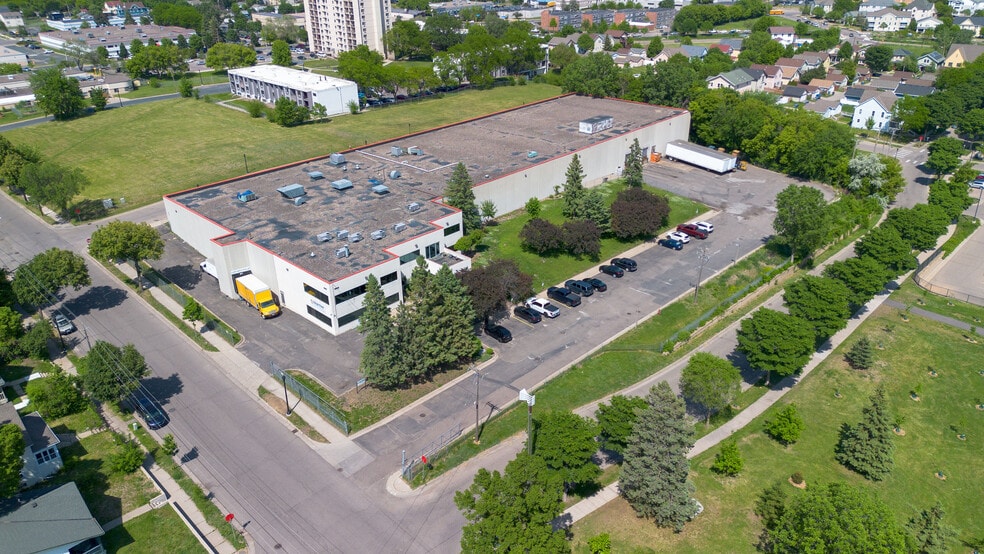 More Photos Of 1000 Humboldt Ave N, Minneapolis Manufacturing For Sale
