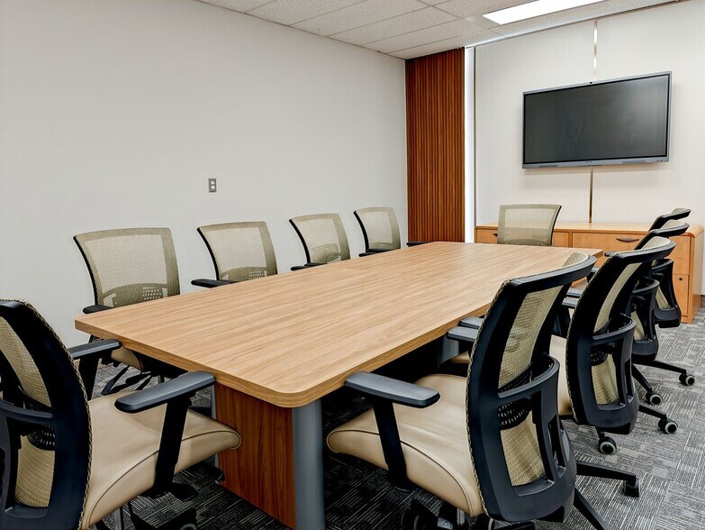 More Photos Of 7300 Warden Ave, Markham Coworking Space