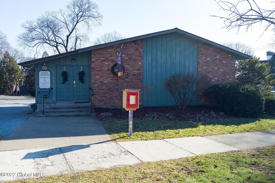 More Photos Of 624 N Broadway, Saratoga Springs Religious Facility For Sale