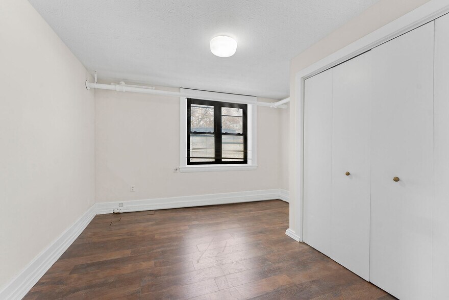 More Photos Of 2617 Euclid Heights Blvd, Cleveland Heights Apartments For Sale