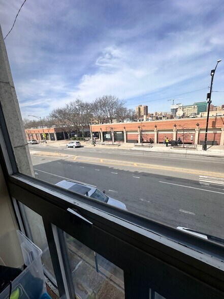 More Photos Of 1519-1525 E 55th St, Chicago Office For Sale