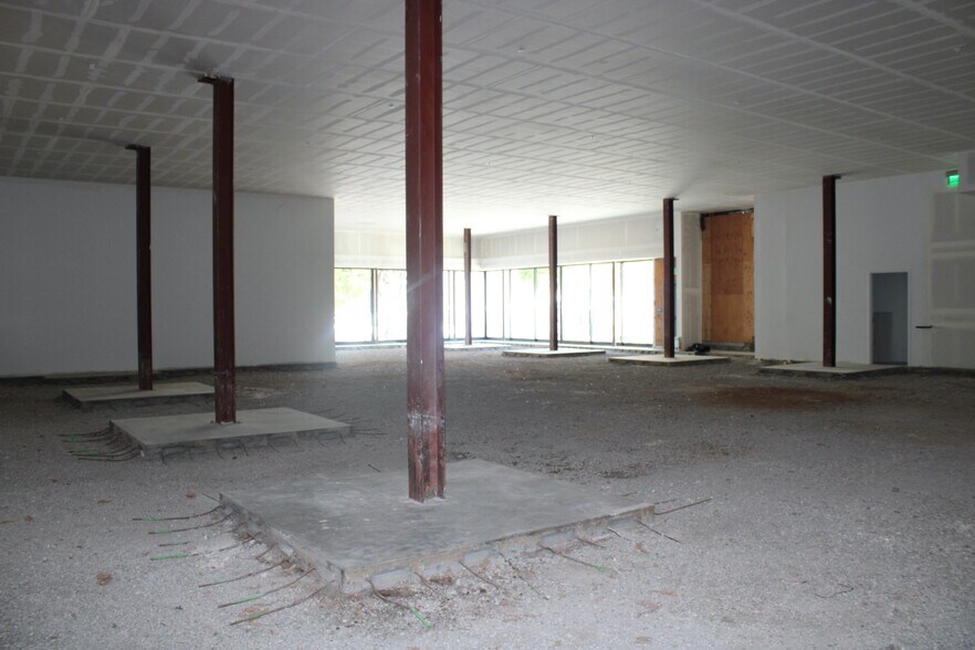 More Photos Of 101 Caledonia St, Sausalito Storefront Retail Office For Lease
