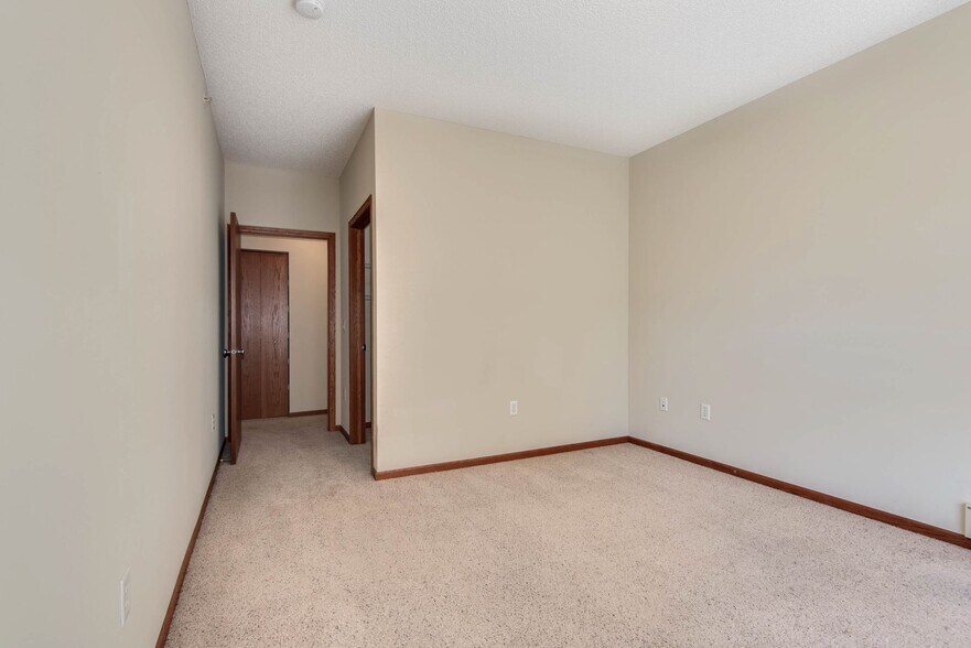 More Photos Of 4540 Snelling Ave, Minneapolis Apartments For Lease