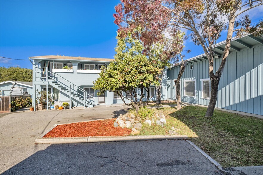 More Photos Of 2737 Soquel Ave, Santa Cruz Apartments For Sale