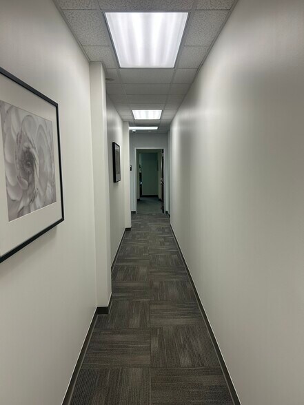 More Photos Of 2424 W Holcombe Blvd, Houston Medical For Lease