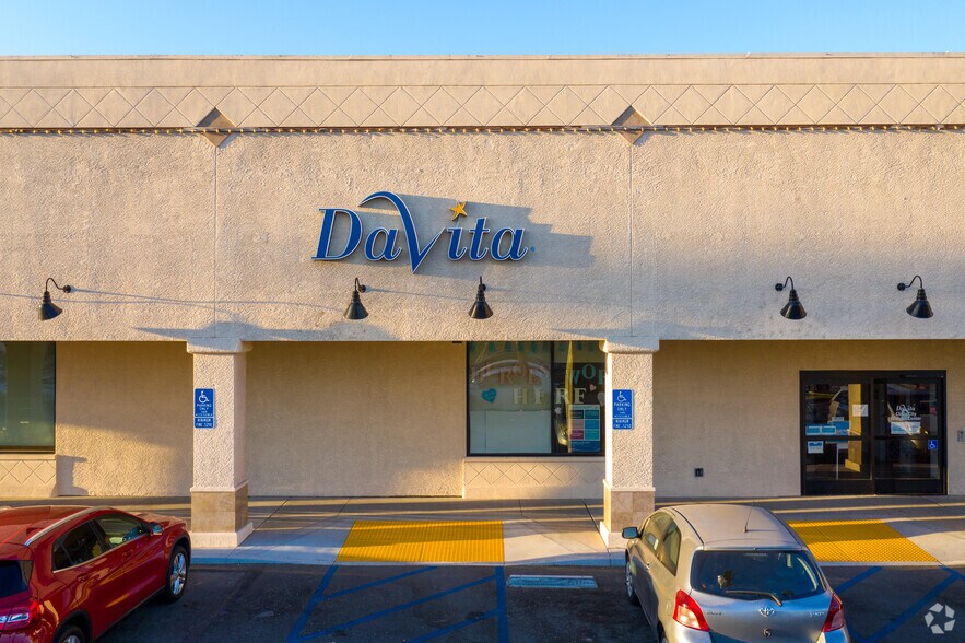 More Photos Of 1110-1150 W 6th St, Corona Unknown For Lease