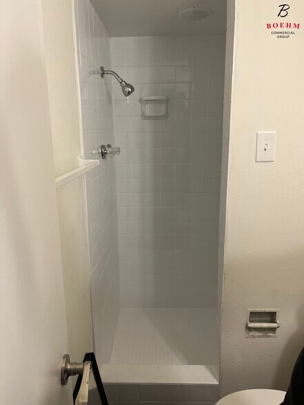 More Photos Of 600 Gentleman Rd, Balcones Heights Apartments For Sale