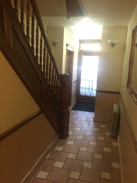 More Photos Of 4605 30th Ave, Astoria Apartments For Sale