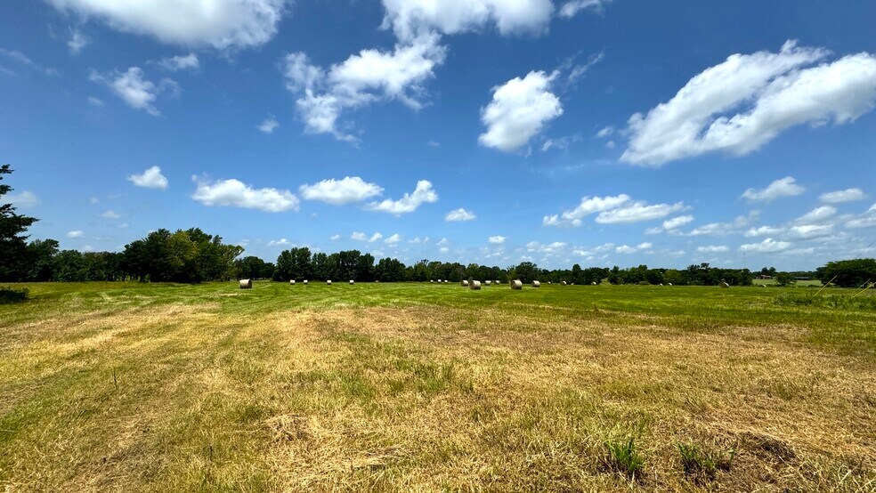 More Photos Of 13530 FM 773, Ben Wheeler Land For Sale
