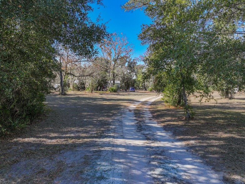 More Photos Of 401 Madison Ave, Orange Park Land For Sale
